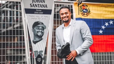 Johan Santana ingresó al Salón de la Fama de los Mellizos de Minnesota (+Video y fotos)
