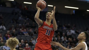 Shareef O'Neal, hijo de Shaq, jugará para UCLA
