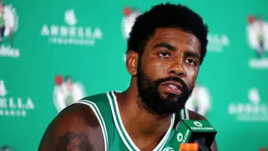 Kyrie Irving se disculpa por decir que la Tierra es plana