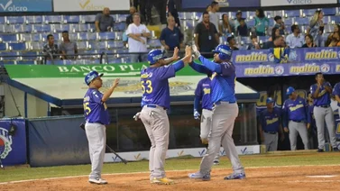 Navegantes del Magallanes derrotó 7 carreras por 6 a las Águilas del Zulia