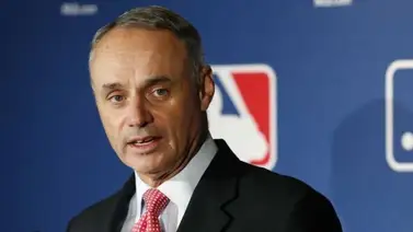 Manfred tendrá contrato por 5 años más Manfred tendrá contrato por 5 años más