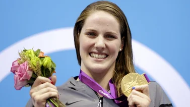 Nadadora olímpica Missy Franklin se retira por dolor crónico