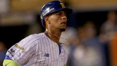 Ronny Cedeño llegó a su imparable 700 de por vida