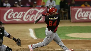 Astudillo es aclamado por sus nuevos compañeros Astudillo es aclamado por sus nuevos compañeros