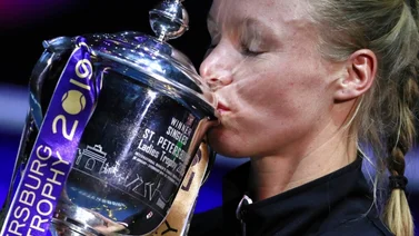 Kiki Bertens levantó el trofeo en San Petersburgo