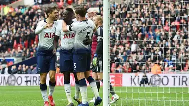 Davinson Sánchez encarriló un nuevo triunfo del Tottenham Davinson Sánchez encarriló un nuevo triunfo del Tottenham