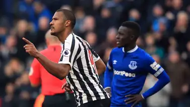 Salomón Rondón, con un futuro incierto en el Newcastle Salomón Rondón, con un futuro incierto en el Newcastle