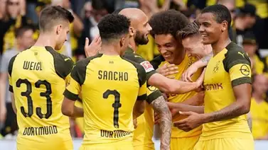 Dortmund sigue pegado al Bayern en lucha por la Bundesliga Dortmund sigue pegado al Bayern en lucha por la Bundesliga