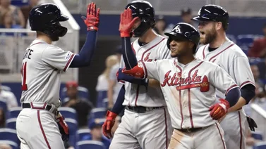 Albies pegó grand slam en triunfo de Bravos