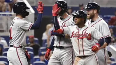Albies pegó grand slam en triunfo de Bravos Albies pegó grand slam en triunfo de Bravos