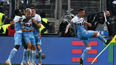 Savic y Correa ajustaron cuentas y le dieron el título al Lazio Savic y Correa ajustaron cuentas y le dieron el título al Lazio