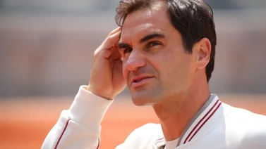 Federer pisó la tierra batida de Roland Garros