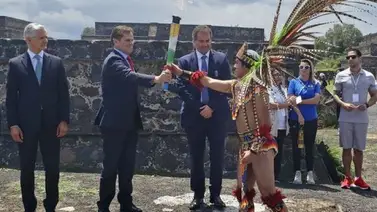 Antorcha Panamericana inicia en Machu Picchu su recorrido por el Perú Antorcha Panamericana inicia en Machu Picchu su recorrido por el Perú