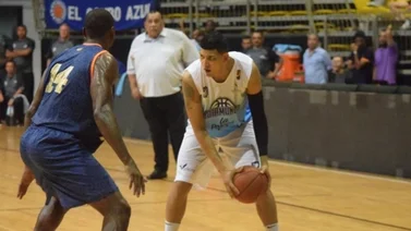 Trotamundos arrolló a Guaiqueríes para meterse en la final