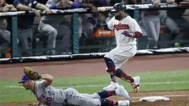 MLB estudia una regla que permitirá "robarse" la primera base MLB estudia una regla que permitirá "robarse" la primera base