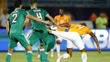 Argelia vence a Costa de Marfil en cuartos en Copa Africana Argelia vence a Costa de Marfil en cuartos en Copa Africana