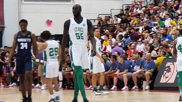 Boston Celtics anuncia la firma de Tacko Fall