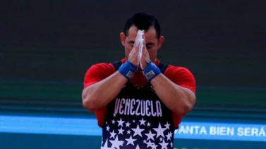 El "Trompo" González bailó con la plata