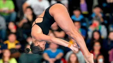 Elizabeth Pérez se mete en la final de la competencia de clavados