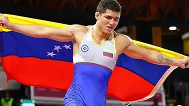 Avendaño se baña de oro en la lucha grecorromana (+Video) Avendaño se baña de oro en la lucha grecorromana (+Video)