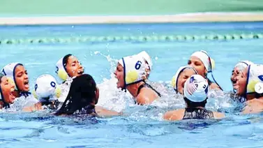Polo acuático femenino finalizó séptimo Polo acuático femenino finalizó séptimo