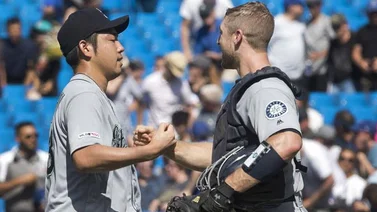 Kikuchi lanza primera blanqueada y Marineros ganan
