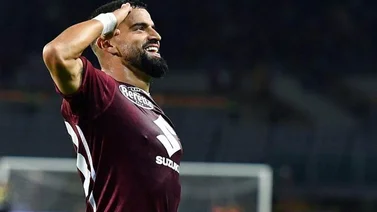 Tomás Rincón regaló zapatos a equipo de fútbol monaguense (+Video)