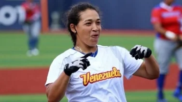 Venezuela apalea a Dominicana en Premundial femenino