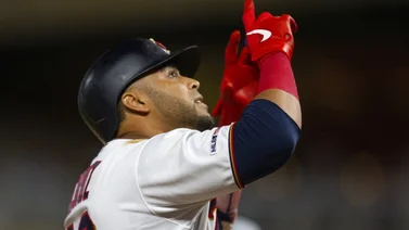 Nelson Cruz sigue encendido a pesar de las lesiones