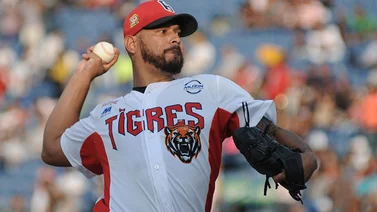 Guillermo Moscoso quiere jugar en la LVBP