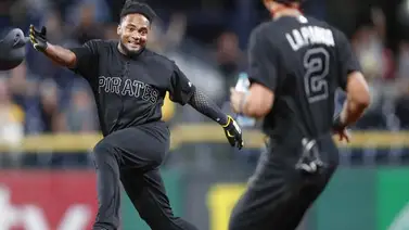 Piratas remontan en el noveno y derrotan a Rojos Piratas remontan en el noveno y derrotan a Rojos