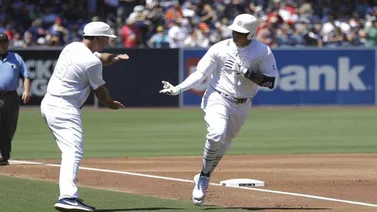 Jonrón de Machado lleva a Padres a triunfo sobre Boston