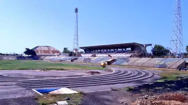 Estadio donde debutó Arango está en ruinas (+Fotos) Estadio donde debutó Arango está en ruinas (+Fotos)