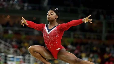 Hermano de Simone Biles es acusado de triple homicidio