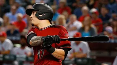 Flores la saca y tiene cuatro impulsadas (+Video) Flores la saca y tiene cuatro impulsadas (+Video)