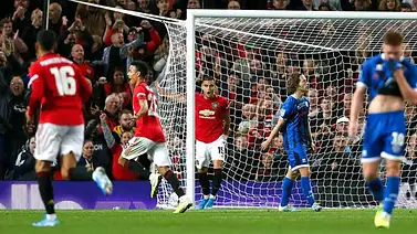 United sobrevive a susto ante Rochdale en la Copa de la Liga United sobrevive a susto ante Rochdale en la Copa de la Liga
