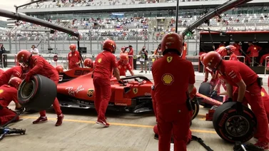 Red Bull y Ferrari ponen en entredicho la superioridad en Sochi
