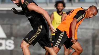 Mendy trabaja con balón y Marcelo con el grupo Mendy trabaja con balón y Marcelo con el grupo