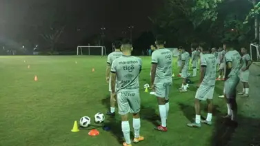 Selección boliviana suspende reconocimiento de cancha Selección boliviana suspende reconocimiento de cancha