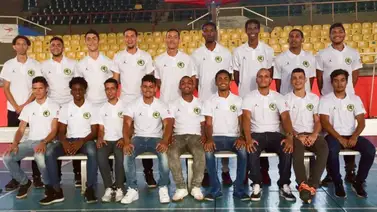 Spartans van por la victoria en su estreno en la LED1 Spartans van por la victoria en su estreno en la LED1