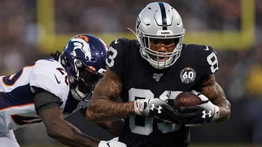 Raiders extienden contrato a Darren Waller
