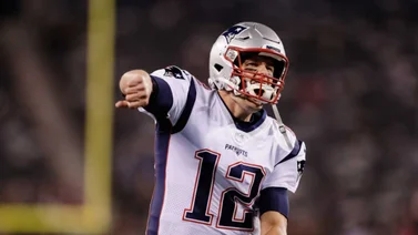 Patriots propinan tunda a Jets y siguen invictos