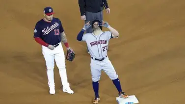 Altuve responde como líder y da respiro a Astros Altuve responde como líder y da respiro a Astros
