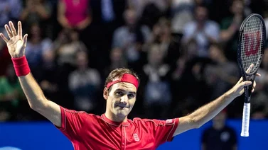 Federer apunta su nombre a la final en Basilea