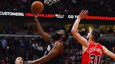 Harden roza el triple-doble en victoria de Rockets