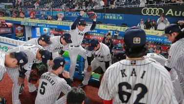 Japón da la vuelta al partido y supera a Australia