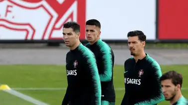 Cristiano Ronaldo aleja rumores de lesión al entrenarse con Portugal Cristiano Ronaldo aleja rumores de lesión al entrenarse con Portugal