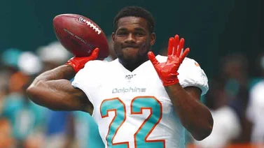 Dolphins dan de baja a Walton tras golpear a su novia