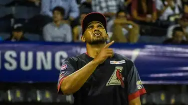 Cardenales gana y se colocan a nivel de las Águilas Cardenales gana y se colocan a nivel de las Águilas