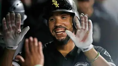 Abreu firma por 50 millones y 3 años con Medias Blancas Abreu firma por 50 millones y 3 años con Medias Blancas